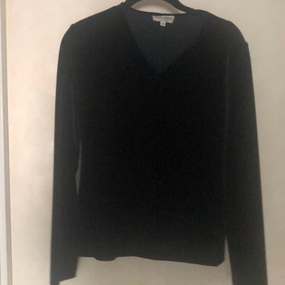 Giorgio Armani Collezione V Neck velvet  top SZ 4